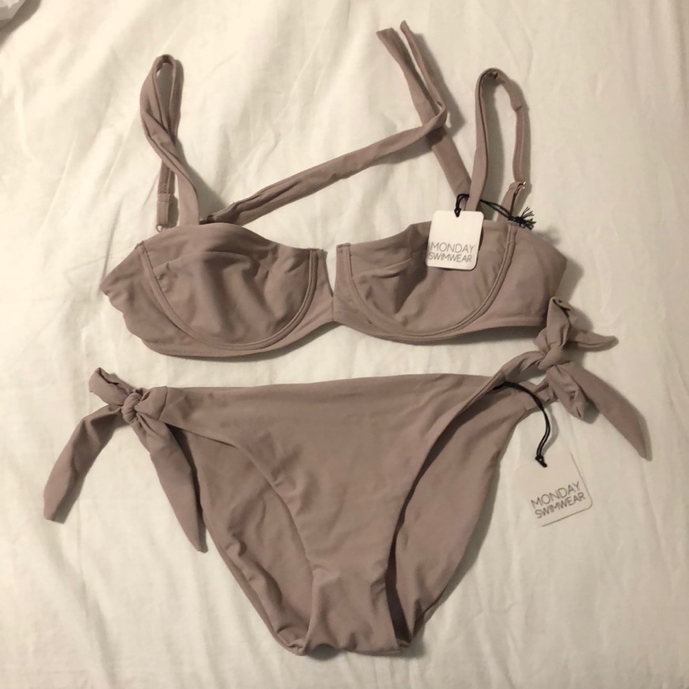 Monday Swimwear:Clovelly top/St. Barth bottom